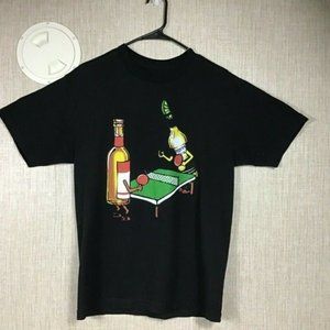 Howie Dew Men  Short Slevee T Shirt Sz M